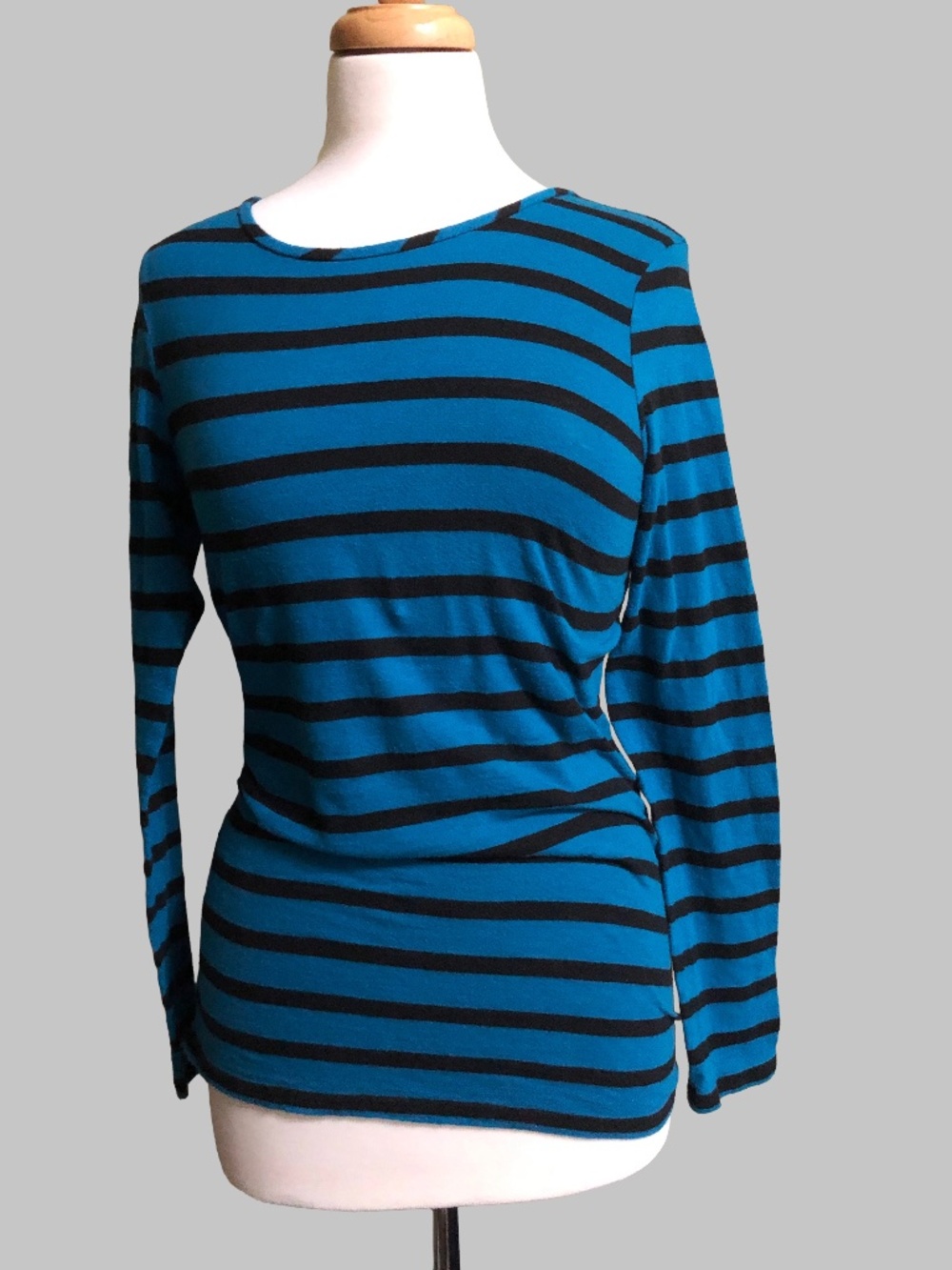 Garnet Hill Blue & Black Striped Long Sleeve Cotton Tee - Size Medium